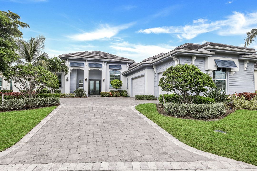 17300 Hidden Estates Cir, Fort Myers, FL 33908