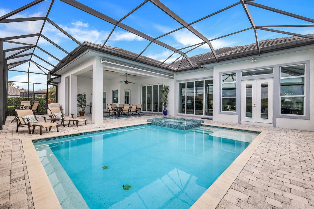 17300 Hidden Estates Cir, Fort Myers, FL 33908
