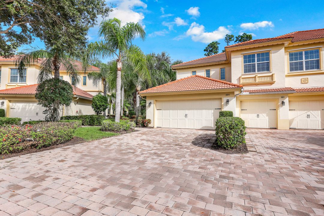 26467 Lucky Stone Rd  #201, Bonita Springs, FL 34135
