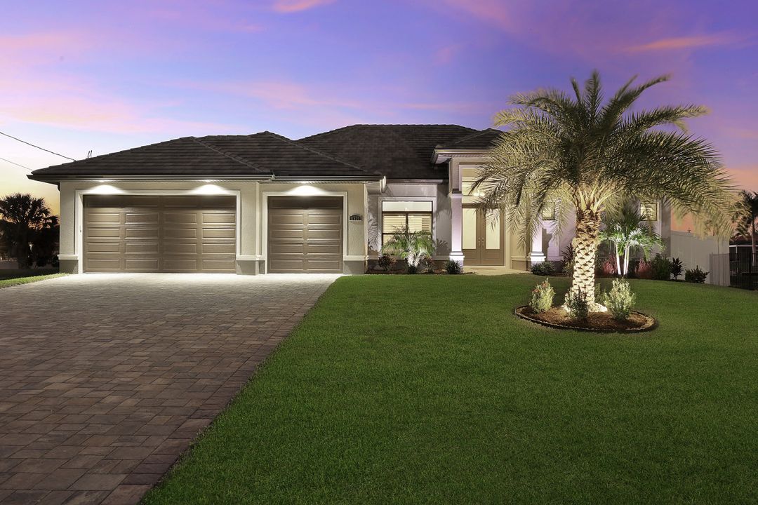 4530 SE 6th Ct, Cape Coral, FL 33904