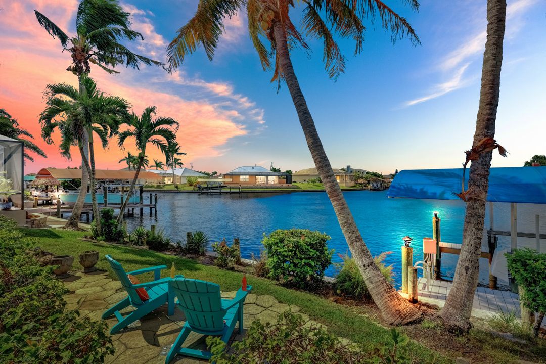 210 NW 32nd Pl, Cape Coral, FL 33993