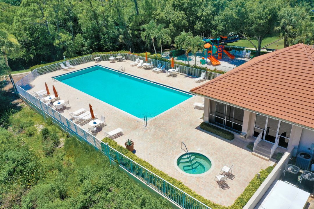 25610 Springtide Ct, Bonita Springs, FL 34135