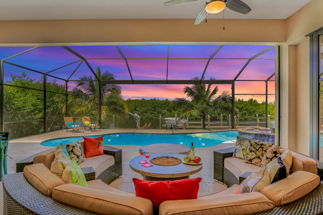 3920 Surfside Blvd, Cape Coral, FL 33914