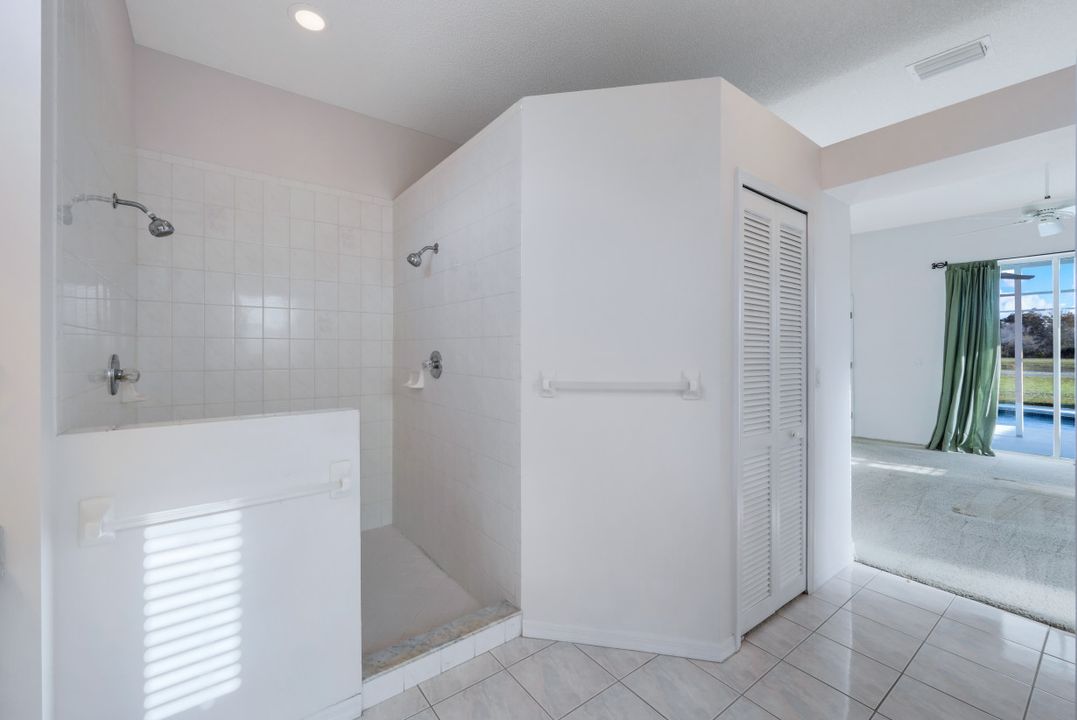 12790 Vista Pine Cir, Fort Myers, FL 33913