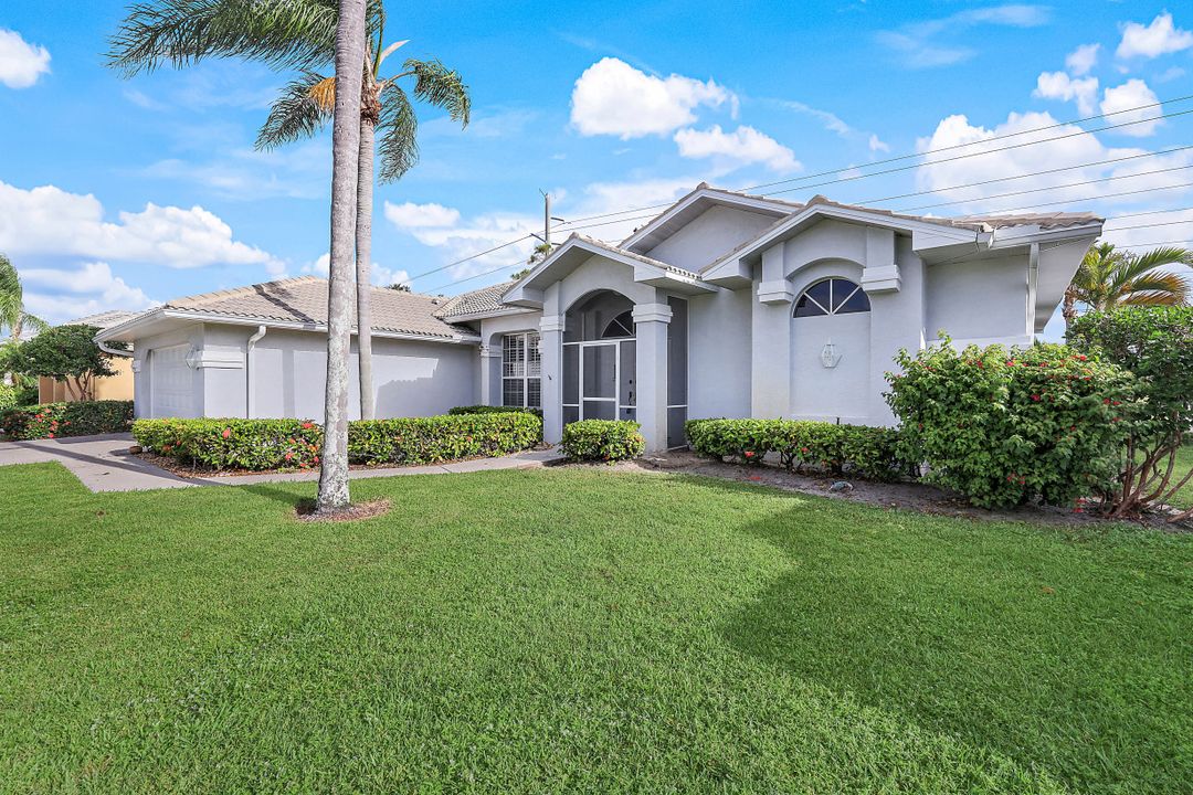 12790 Vista Pine Cir, Fort Myers, FL 33913