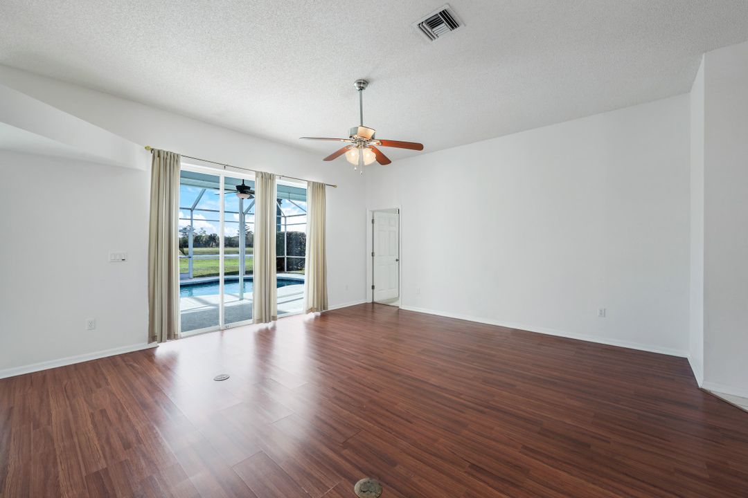 12790 Vista Pine Cir, Fort Myers, FL 33913