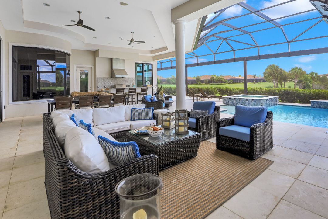 9105 Esplanade Blvd, Naples, FL 34119