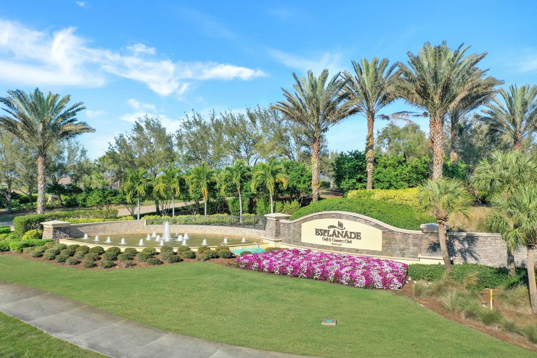 9385 Pocida Ct #202, Naples, FL 34119