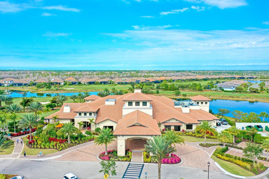 9385 Pocida Ct #202, Naples, FL 34119