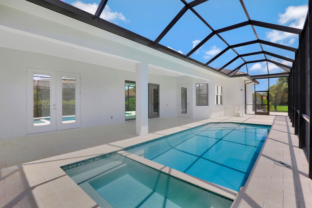 141 W Flamingo Cir, Marco Island, FL 34145
