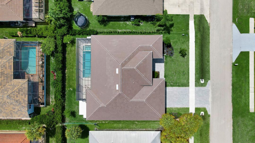 141 W Flamingo Cir, Marco Island, FL 34145