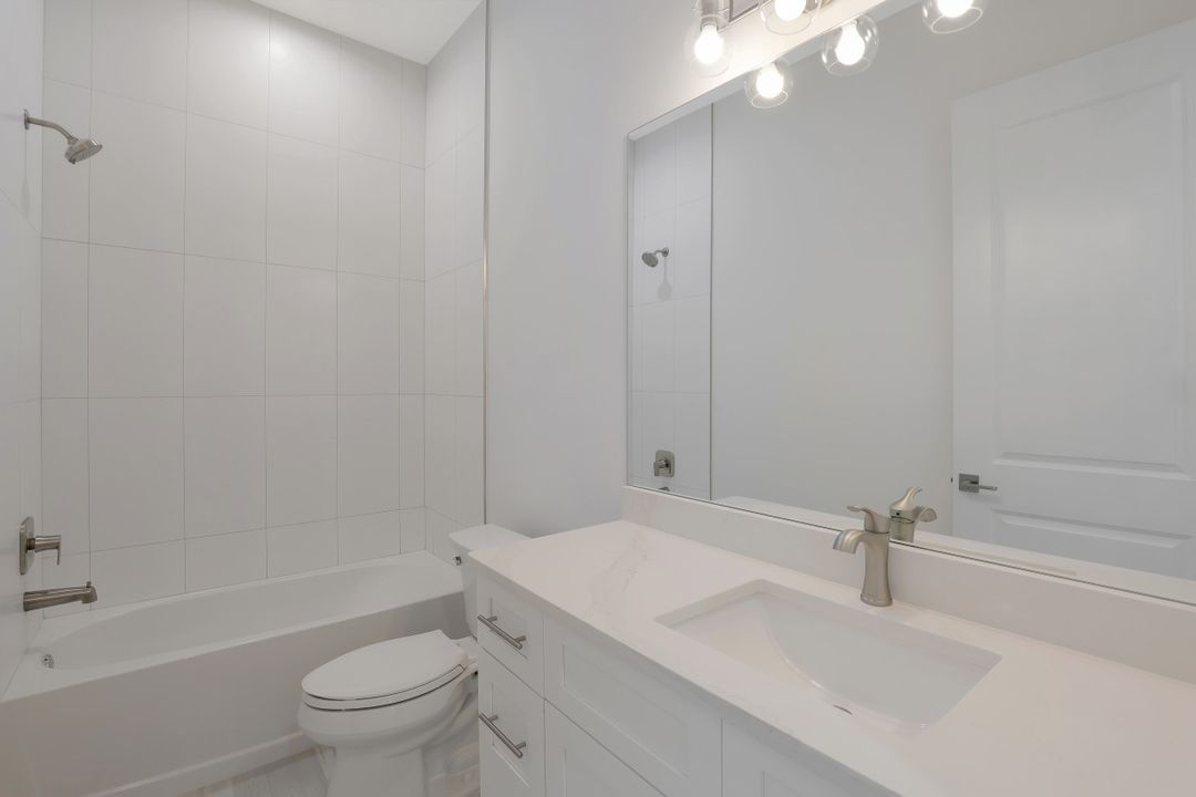 141 W Flamingo Cir, Marco Island, FL 34145