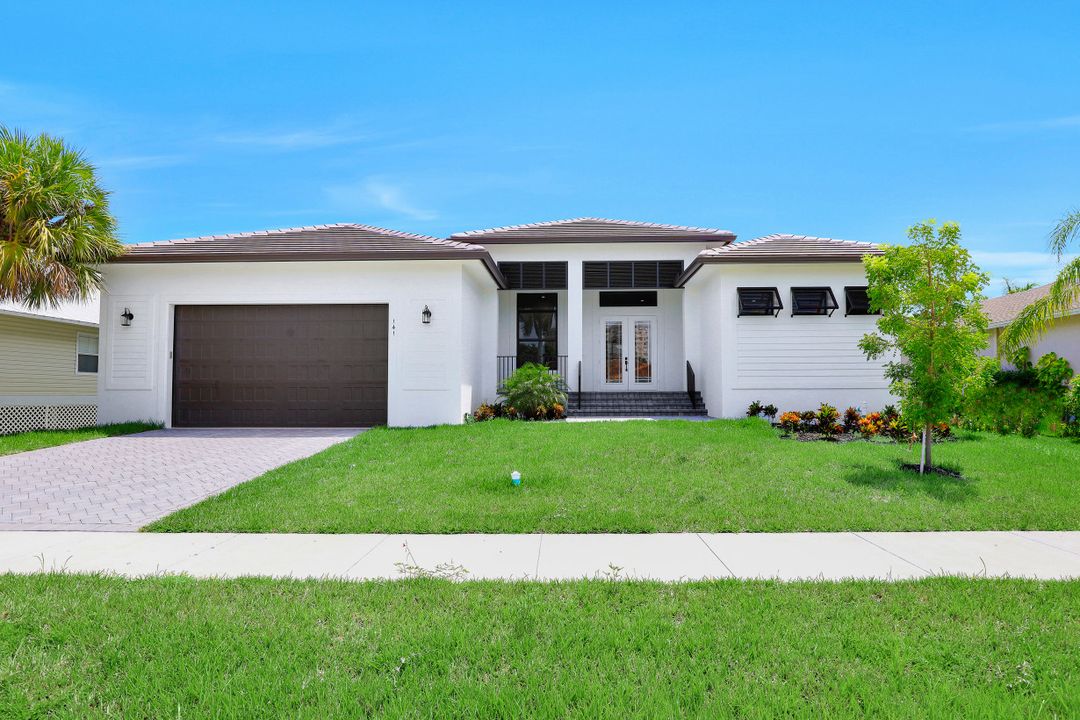 141 W Flamingo Cir, Marco Island, FL 34145