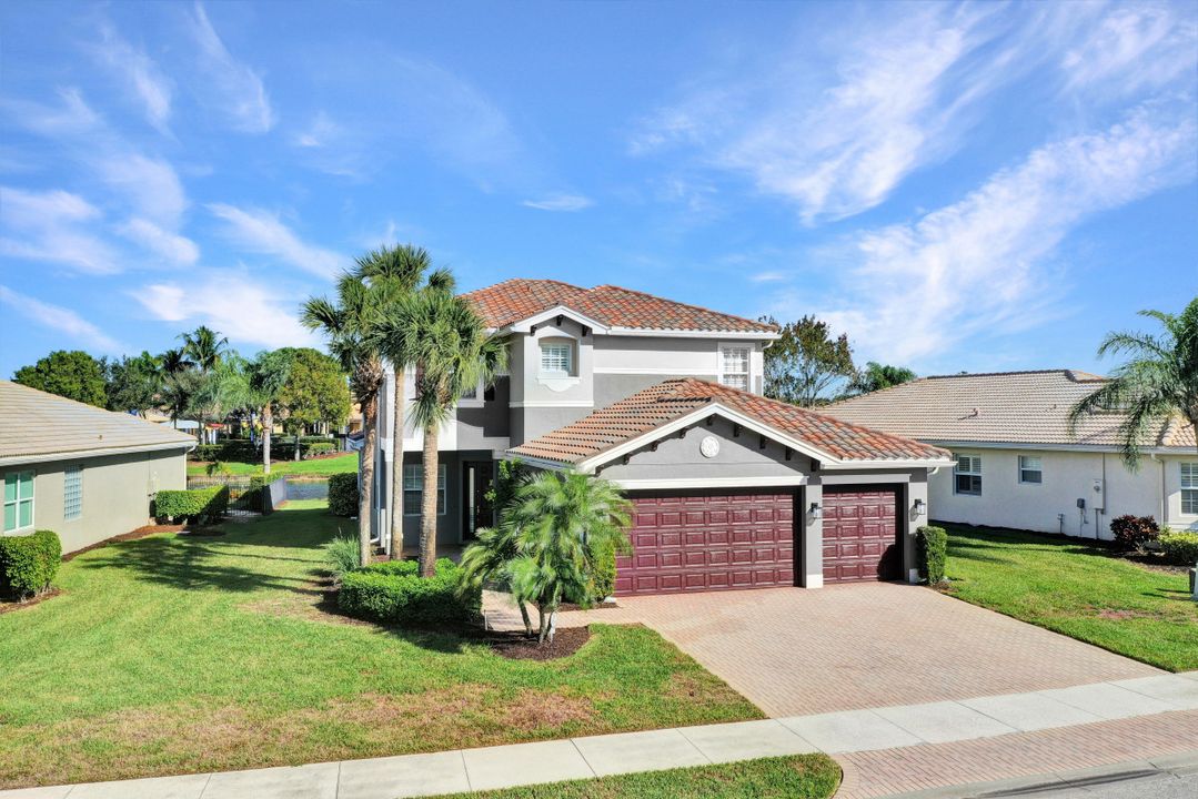 6795 Del Mar Terrace, Naples, FL 34105