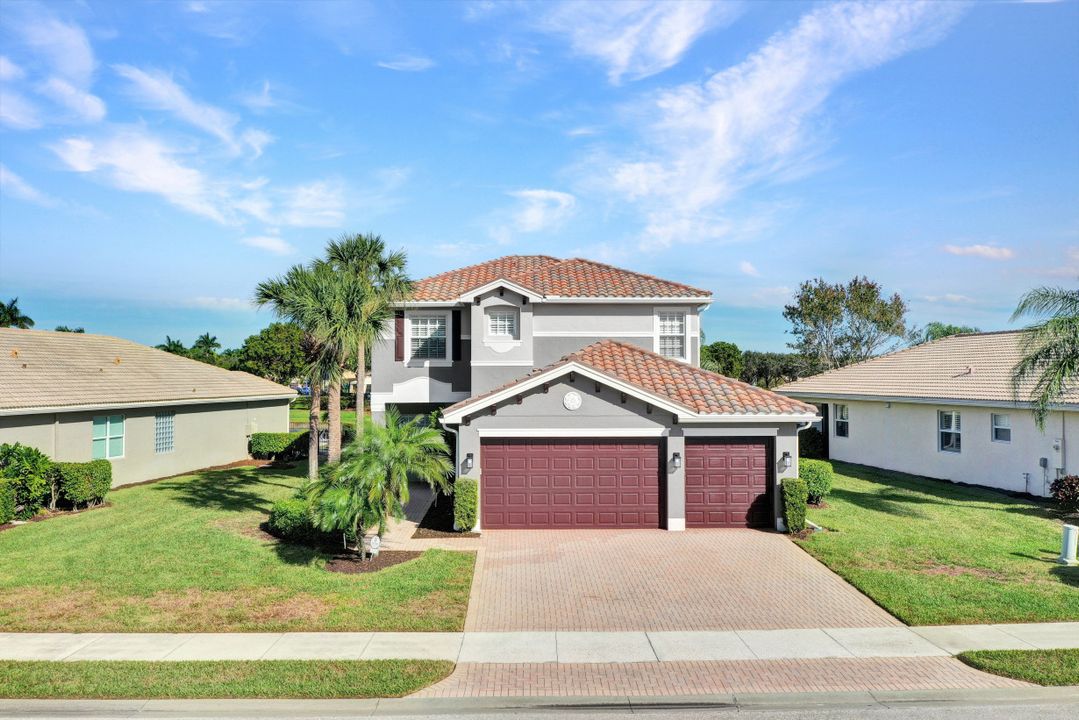 6795 Del Mar Terrace, Naples, FL 34105