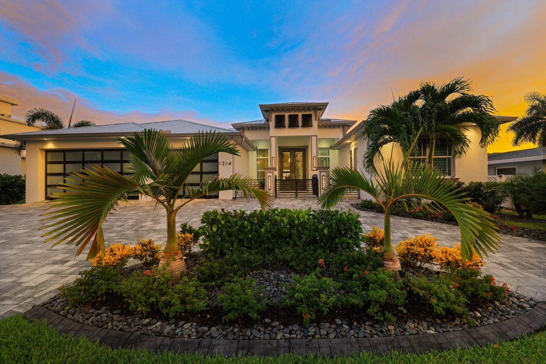 1214 El Dorado Pkwy E, Cape Coral, FL 33904