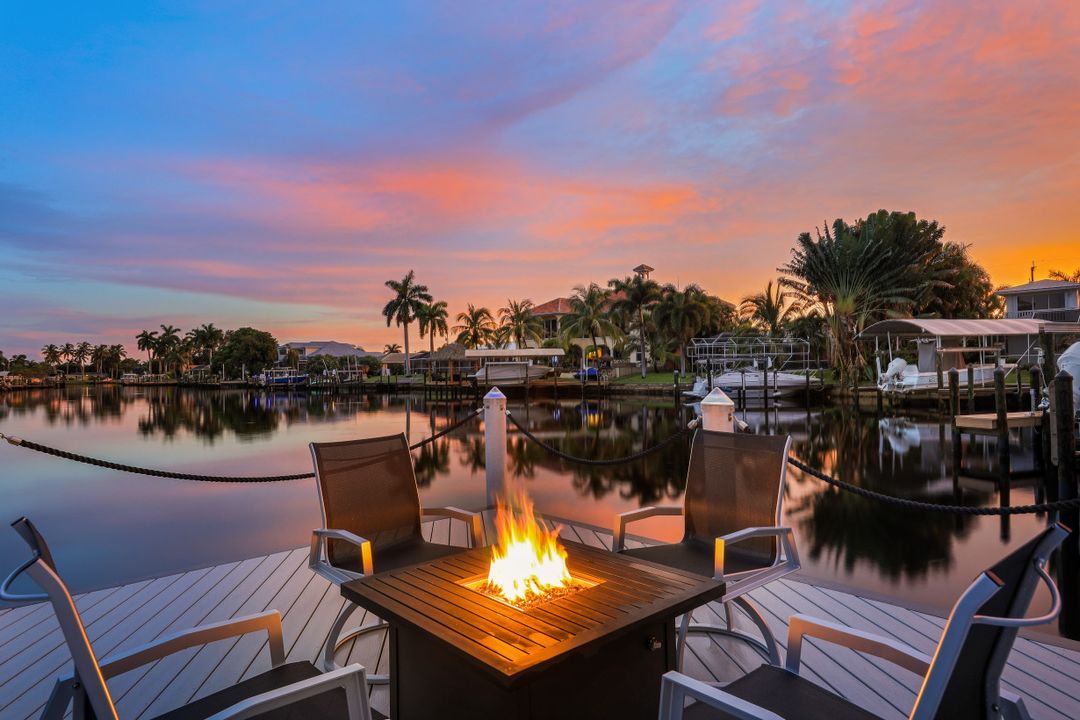 1214 El Dorado Pkwy E, Cape Coral, FL 33904