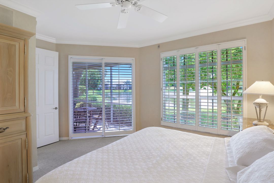 1825 Seville Blvd #811, North Naples, FL 34109