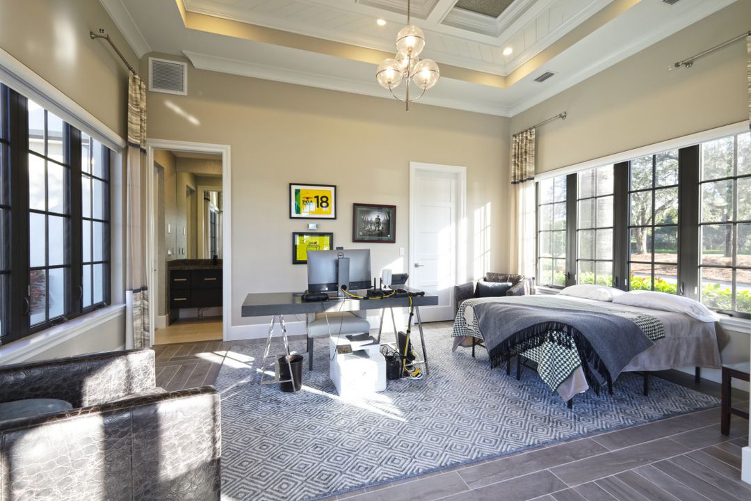 16988 Fairgrove Way, Naples, FL 34110