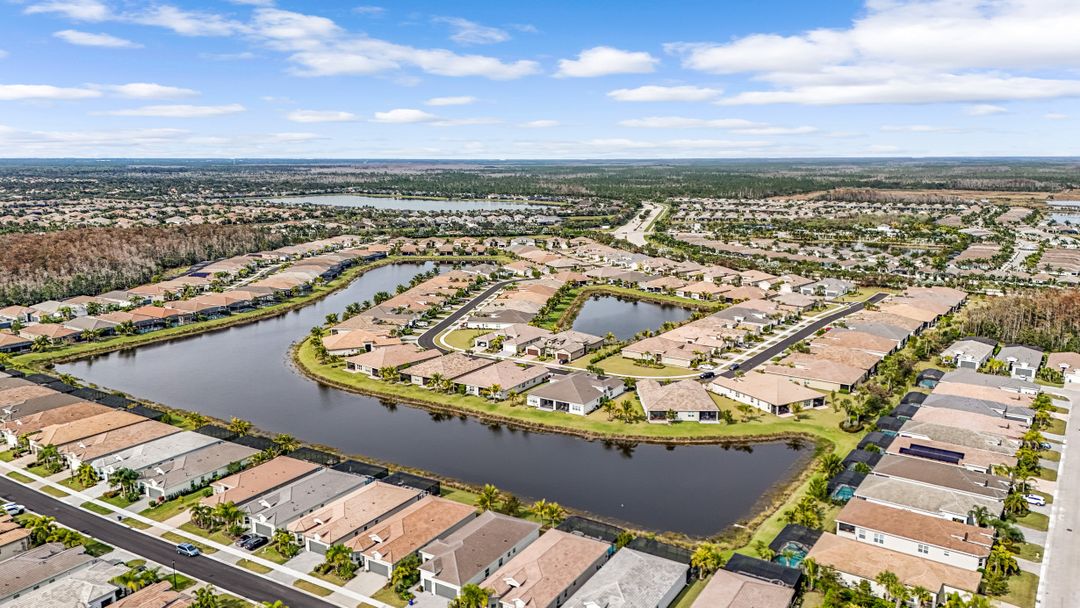 28584 Lobos Cir, Bonita Springs, FL 34135