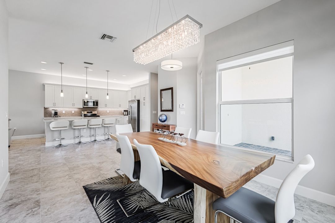 28584 Lobos Cir, Bonita Springs, FL 34135
