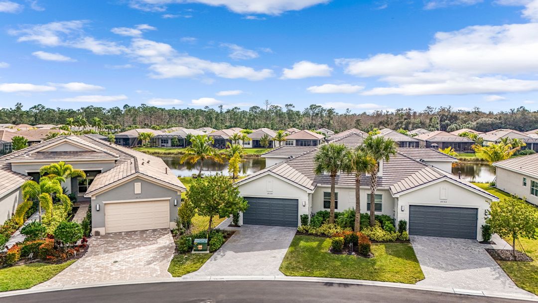 28584 Lobos Cir, Bonita Springs, FL 34135