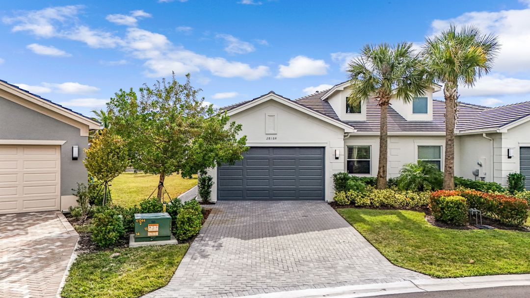 28584 Lobos Cir, Bonita Springs, FL 34135