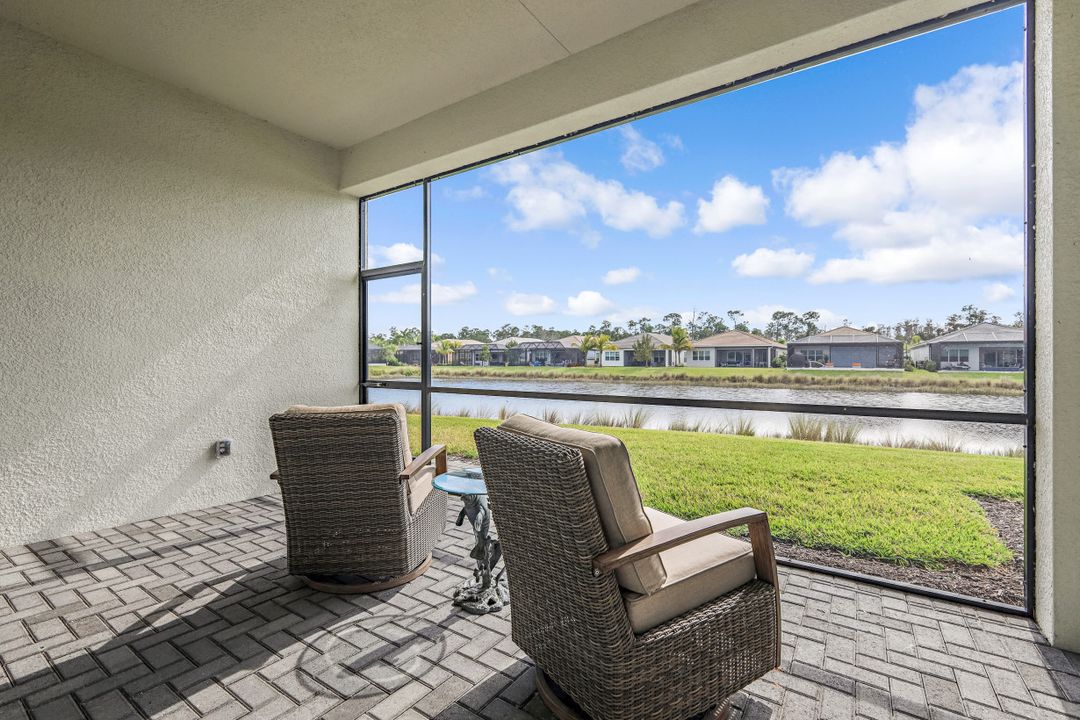 28584 Lobos Cir, Bonita Springs, FL 34135