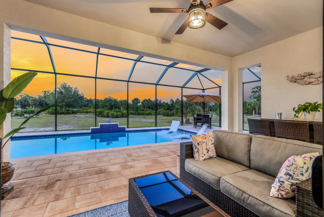 411 24th Ave NE, Naples, FL 34120