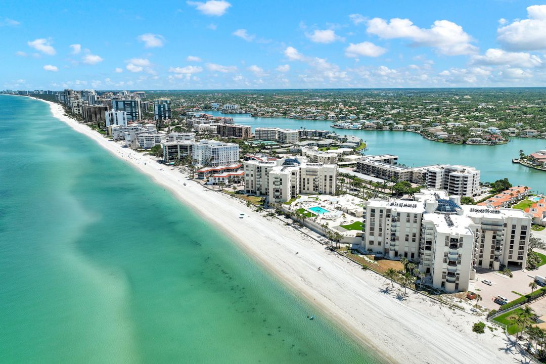 3115 Gulf Shore Blvd N #205-S, Naples, FL 34103