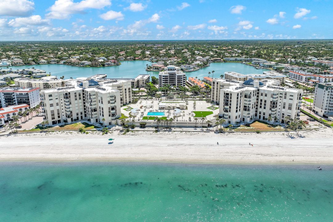 3115 Gulf Shore Blvd N #205-S, Naples, FL 34103