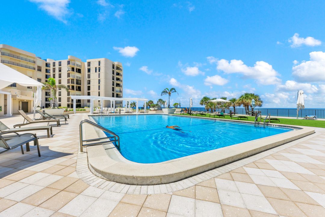 3115 Gulf Shore Blvd N #205-S, Naples, FL 34103