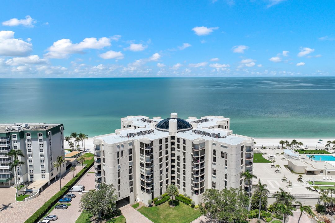 3115 Gulf Shore Blvd N #205-S, Naples, FL 34103