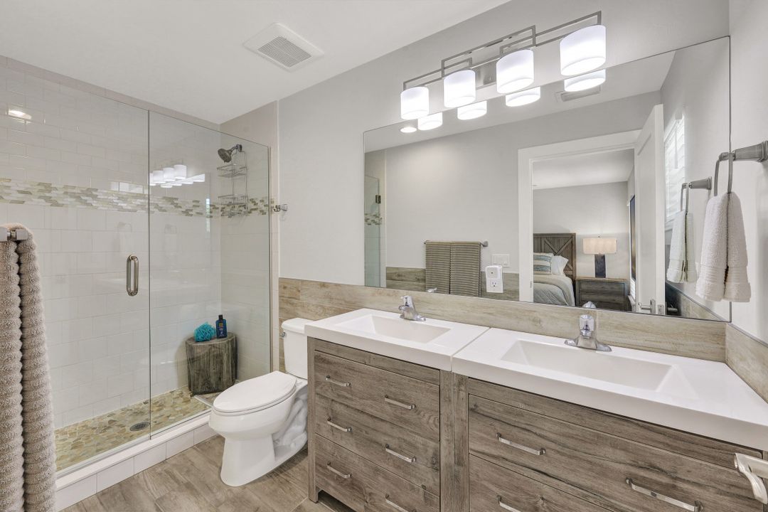 1727 Danford St, Naples, FL 34112