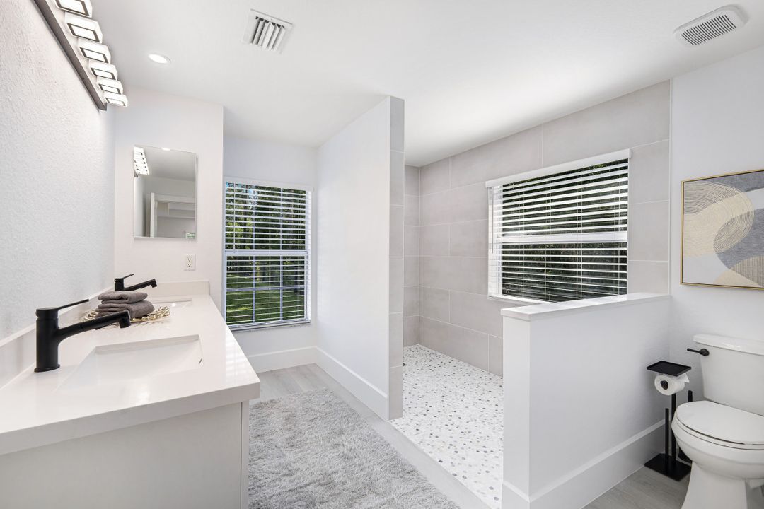 2171 21st St SW, Naples, FL 34117
