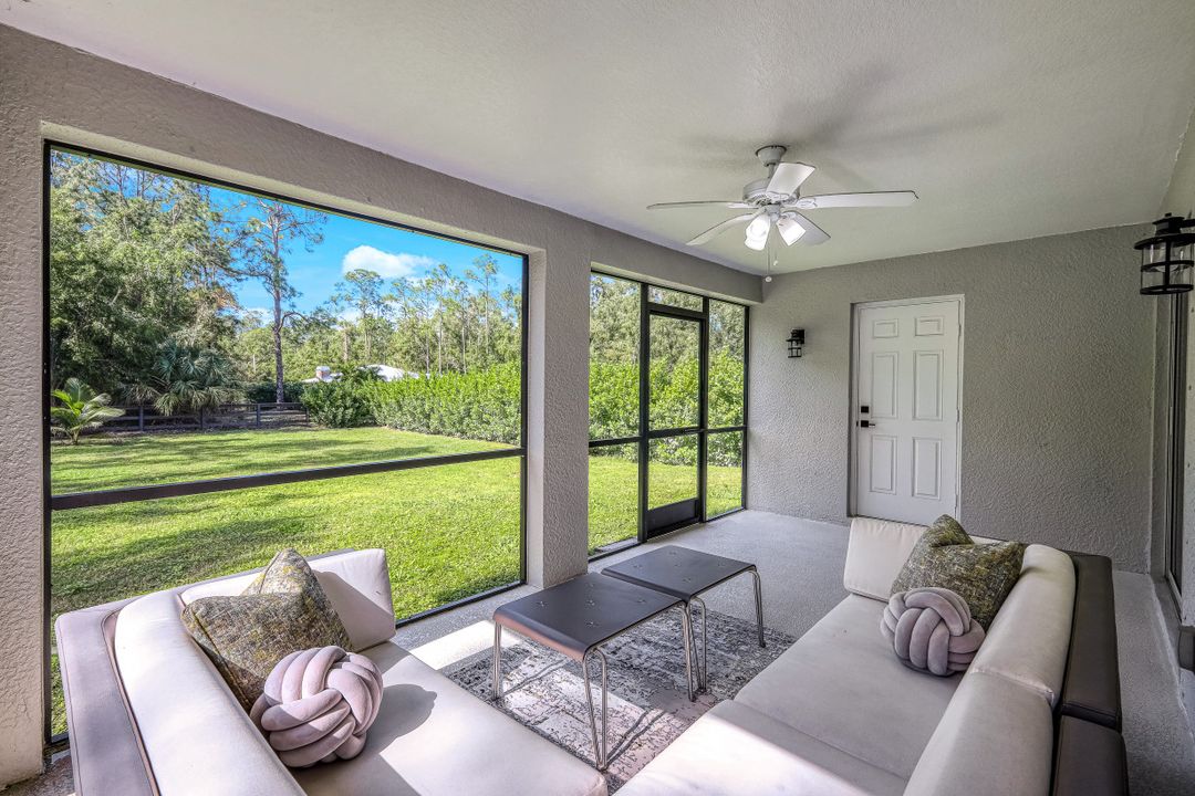 2171 21st St SW, Naples, FL 34117