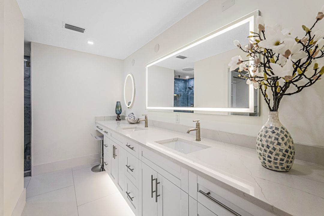 265 Barefoot Beach Blvd #602, Bonita Springs, FL 34134