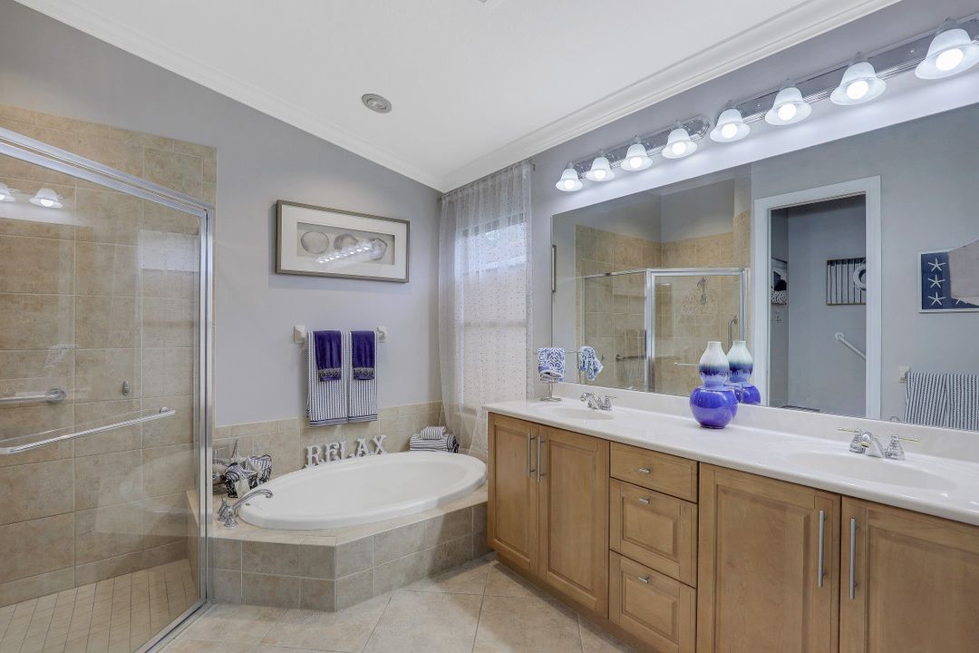 14071 Tivoli Terrace, Bonita Springs, FL 34135