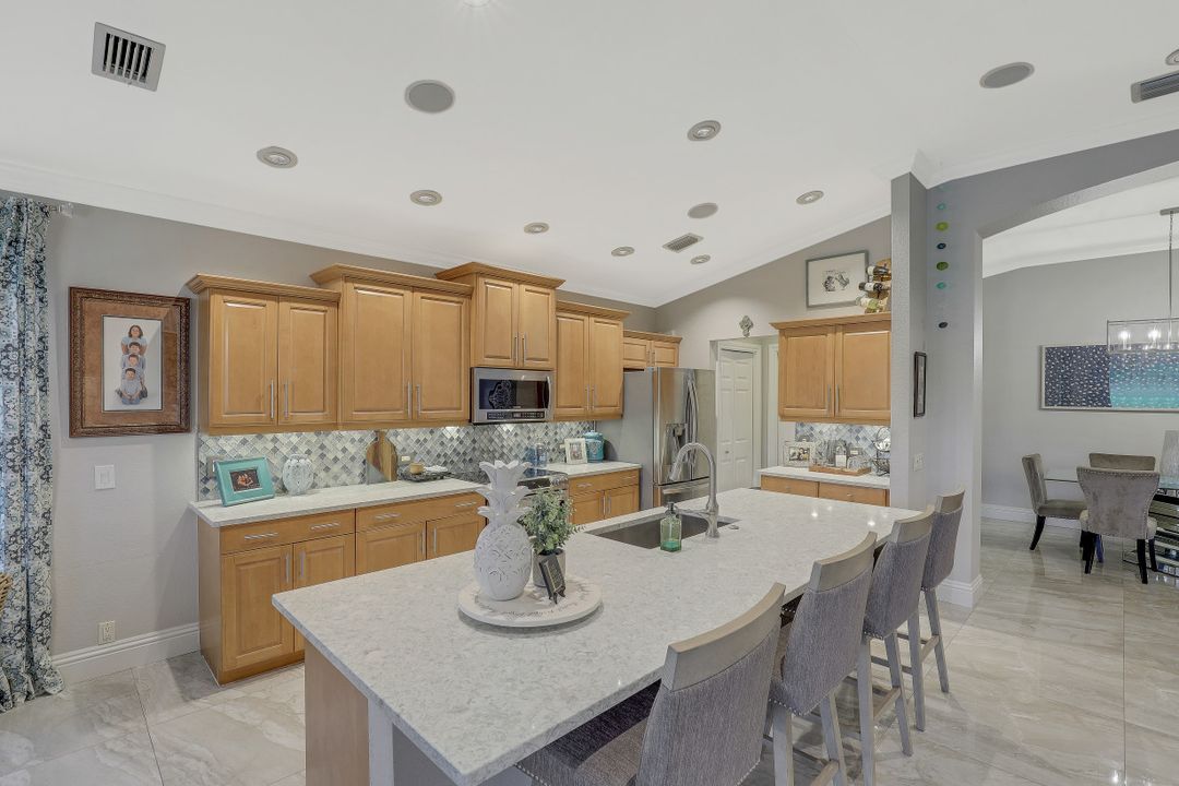 14071 Tivoli Terrace, Bonita Springs, FL 34135