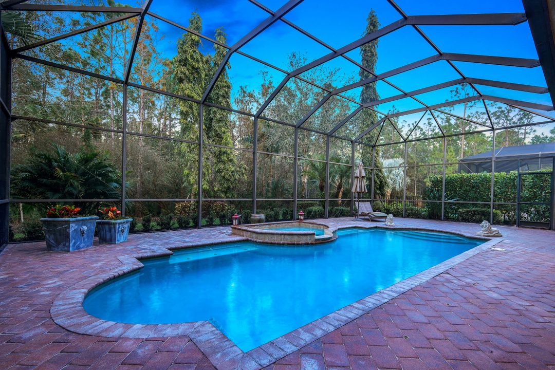 16830 Cabreo Dr, Naples, FL 34110