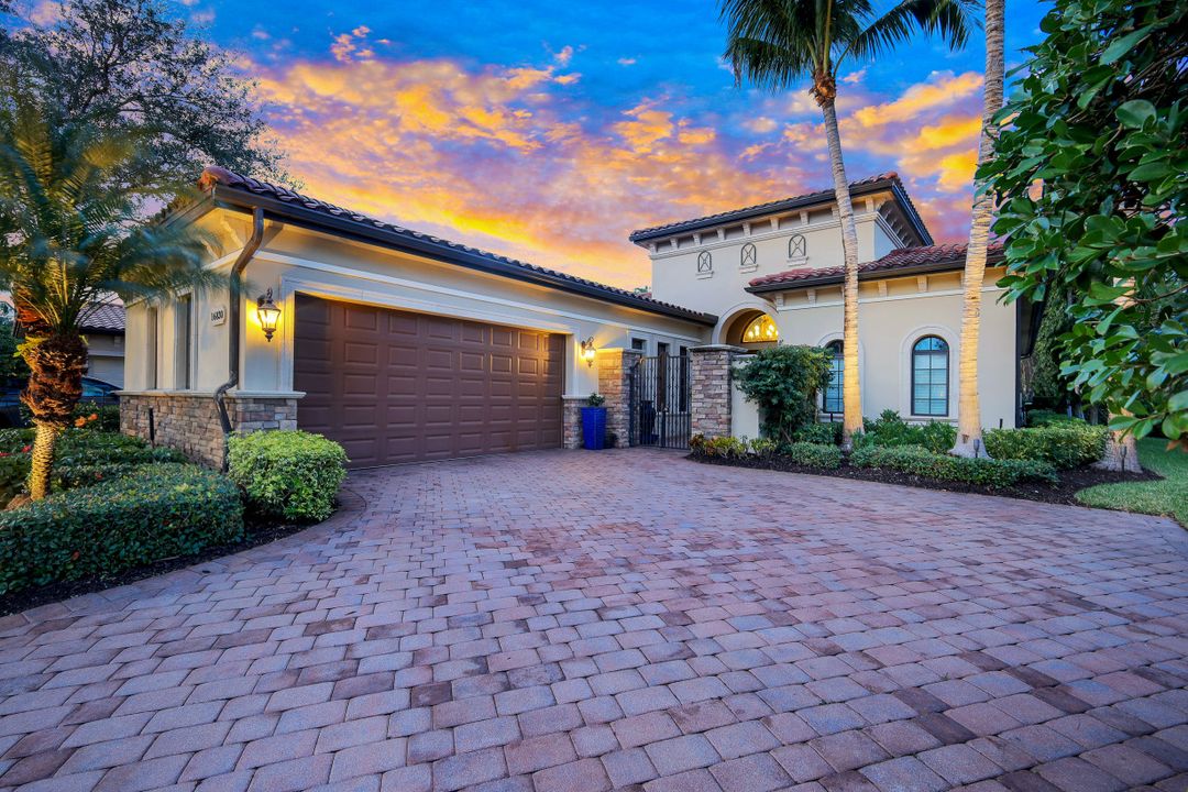 16830 Cabreo Dr, Naples, FL 34110