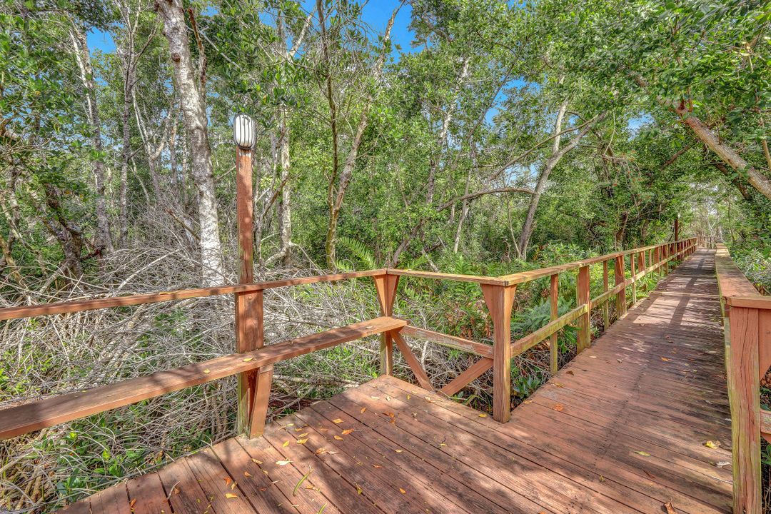 5712 Foxlake Dr APT 8 #8, North Fort Myers, FL 33917