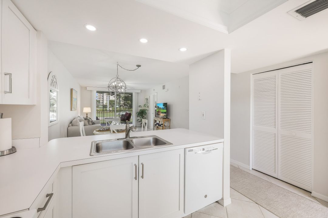 801 S Collier Blvd #N-102, Marco Island, FL 34145