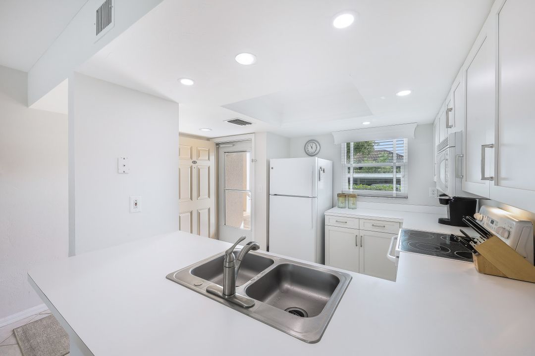 801 S Collier Blvd #N-102, Marco Island, FL 34145