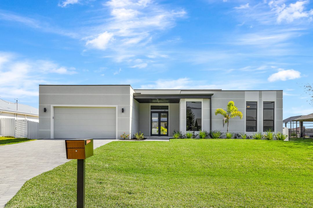 121 NW 36th Ave, Cape Coral, FL 33993