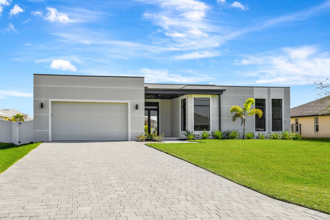 121 NW 36th Ave, Cape Coral, FL 33993
