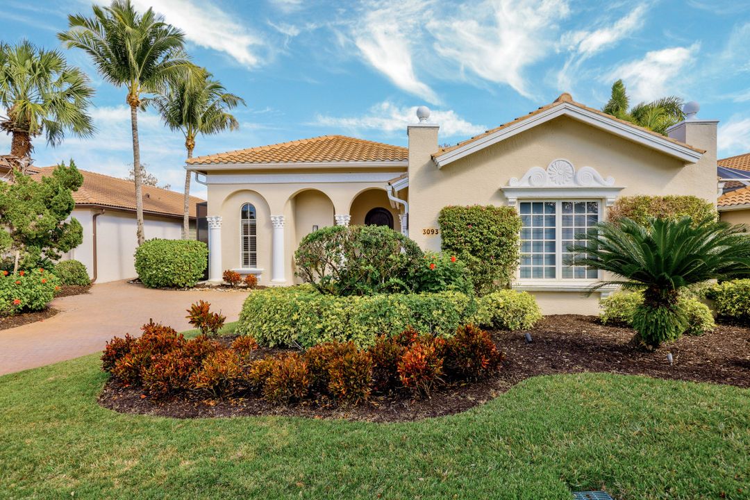 3093 Terramar Dr, Naples, FL 34119