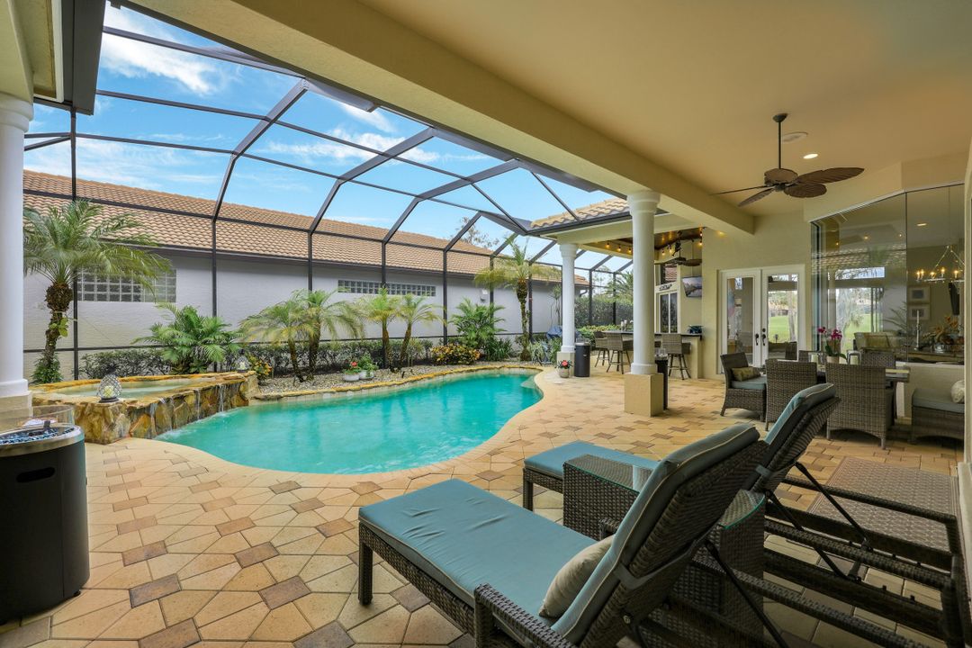 3093 Terramar Dr, Naples, FL 34119