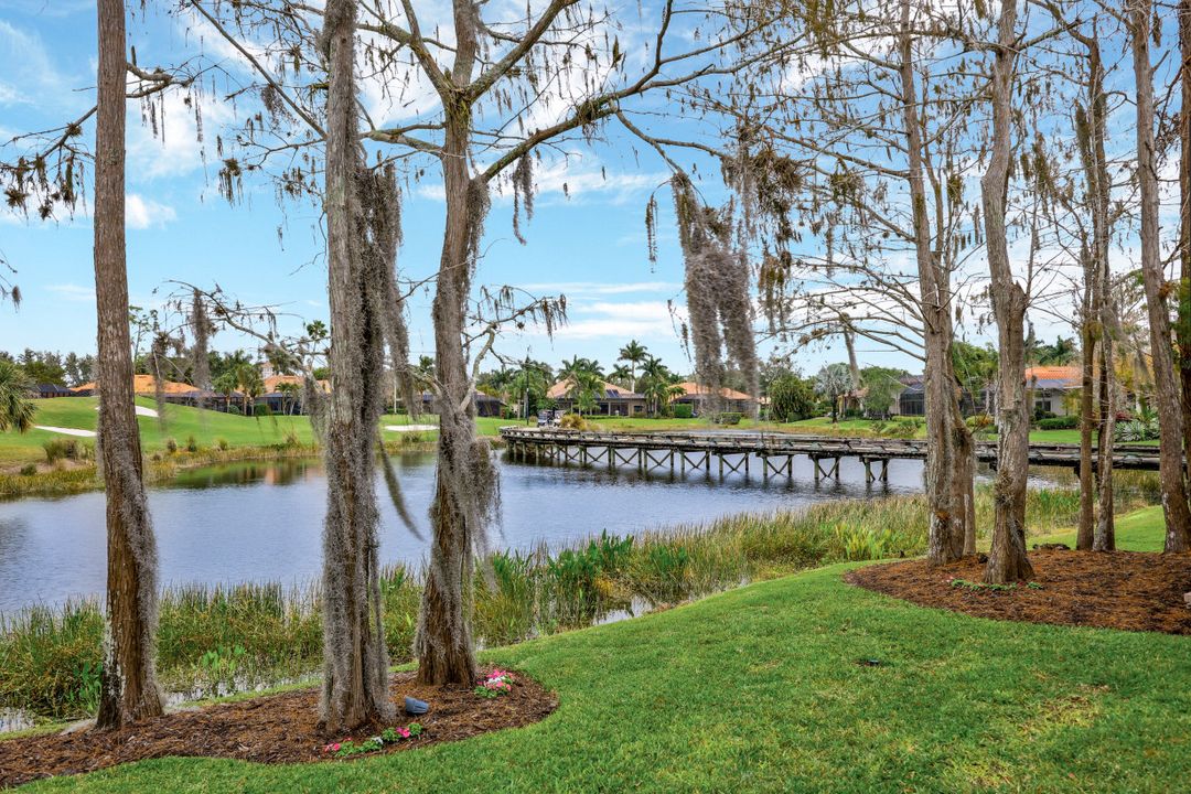 3093 Terramar Dr, Naples, FL 34119