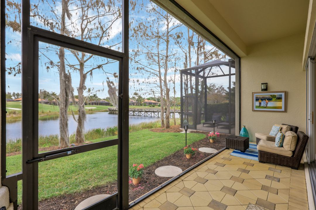3093 Terramar Dr, Naples, FL 34119